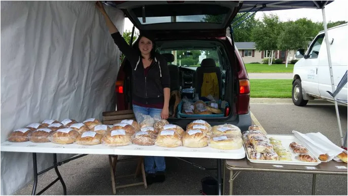 Diamond City Bread at the Elk River farmers market